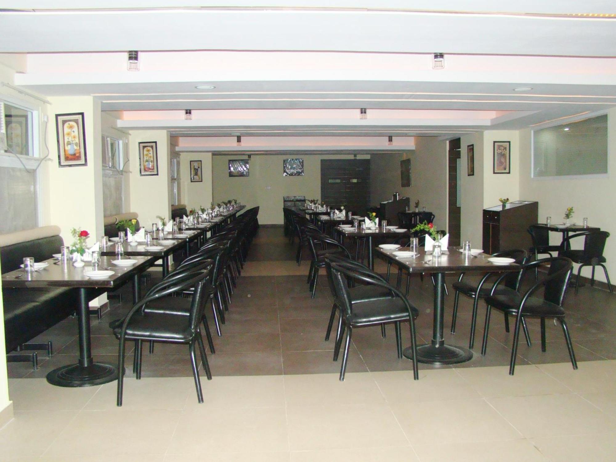 Hotel Grand Bee Bangalore Ngoại thất bức ảnh
